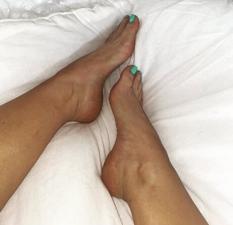 Foto desnuda filtrada de OnlyFans de Sweetfeet