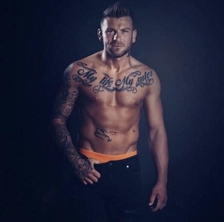 Foto desnuda filtrada de OnlyFans de Krofak