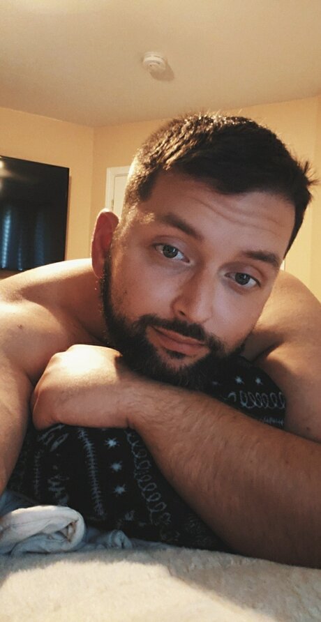Foto desnuda filtrada de OnlyFans de Christian Alexander