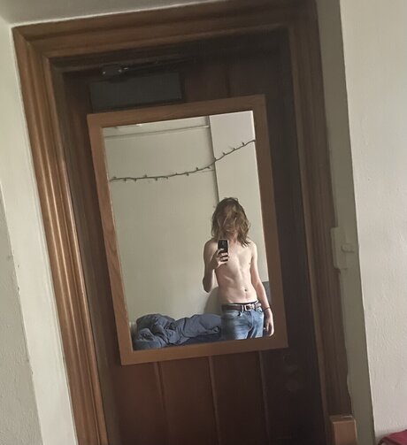 Foto desnuda filtrada de OnlyFans de Collegefemboy