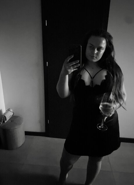 Foto desnuda filtrada de OnlyFans de Victoria