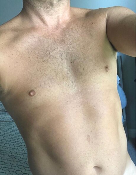 Foto desnuda filtrada de OnlyFans de Max