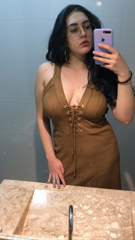 Foto desnuda filtrada de OnlyFans de Tessa Moon