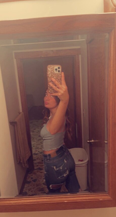 Foto desnuda filtrada de OnlyFans de Destiny