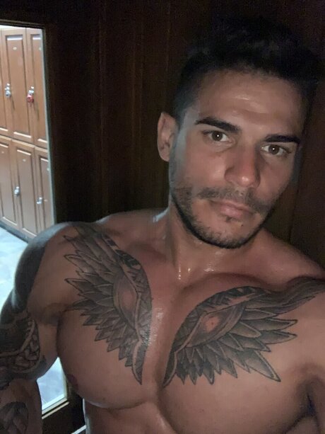 Foto desnuda filtrada de OnlyFans de Reyfans
