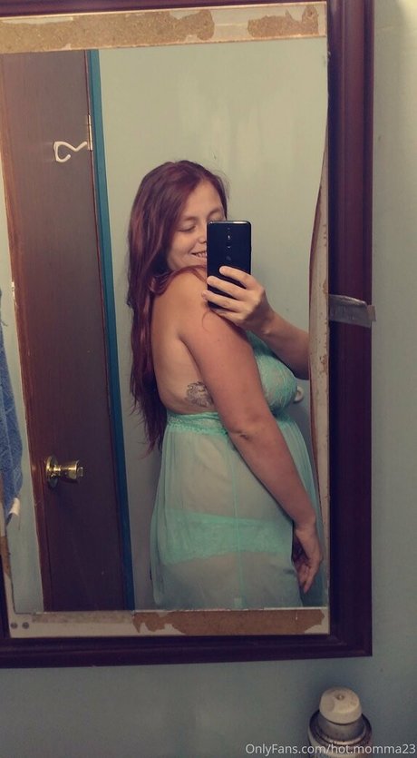 Hot.momma23