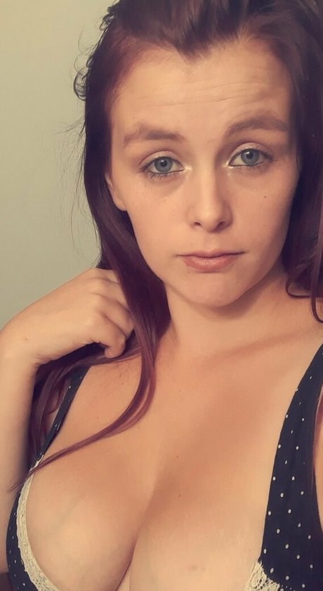Hotmomma23