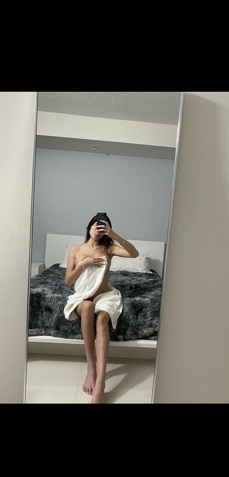 Foto desnuda filtrada de OnlyFans de Vicchuertass