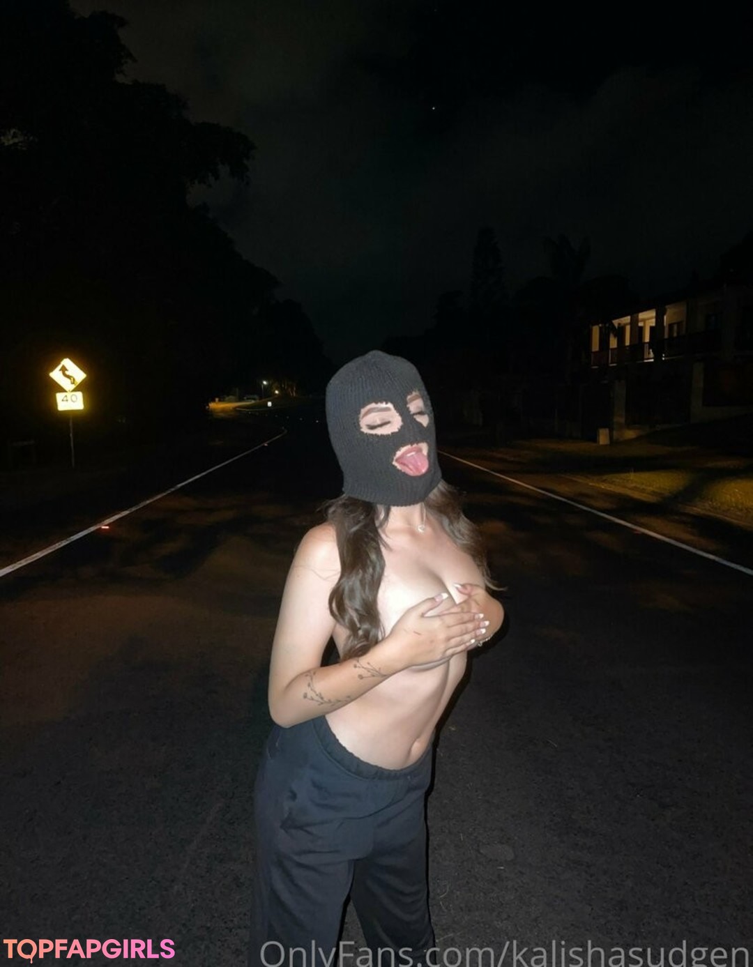 Foto desnuda filtrada de OnlyFans de Kalishasudgen #68 Foto desnuda filtrada de OnlyFans de Kalishasudgen #68