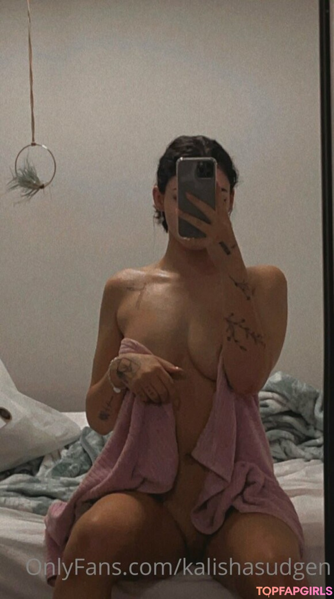 Foto desnuda filtrada de OnlyFans de Kalishasudgen #70 Foto desnuda filtrada de OnlyFans de Kalishasudgen #70