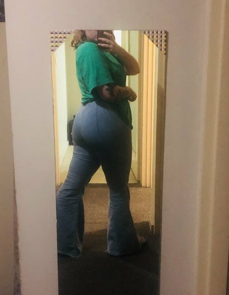 Foto desnuda filtrada de OnlyFans de Jadejadejade1