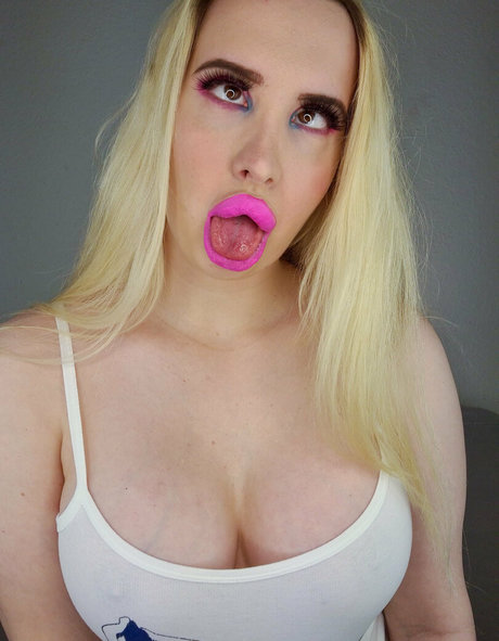 Vivianroseofficial