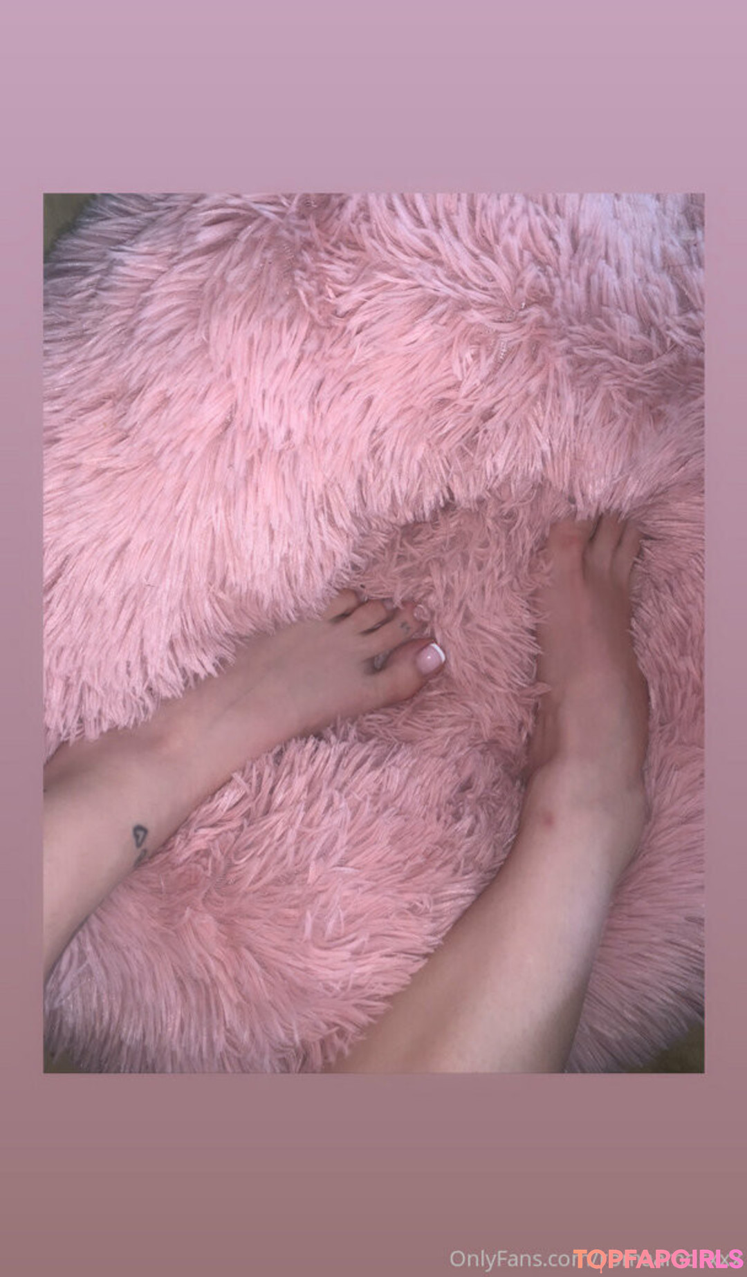 Foto desnuda filtrada de OnlyFans de Romaamorxxx #595 Foto desnuda filtrada de OnlyFans de Romaamorxxx #595