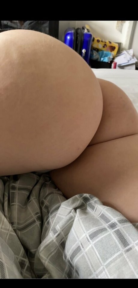 Scarlettskye