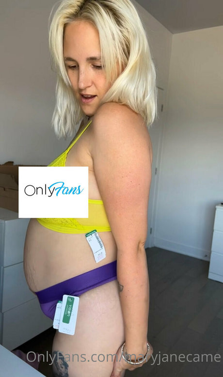Foto desnuda filtrada de OnlyFans de Maryjanecame