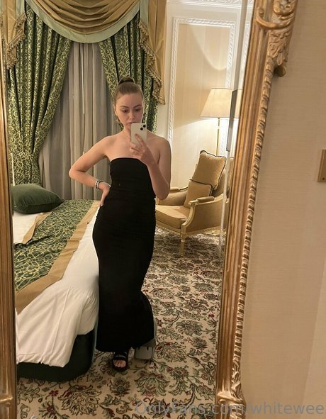 Foto desnuda filtrada de OnlyFans de Whitewee