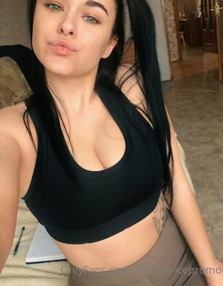 Foto desnuda filtrada de OnlyFans de Monicaricepromo