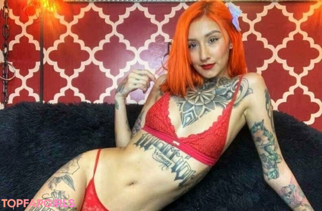 Foto desnuda filtrada de OnlyFans de Rachelgreyx #5 Foto desnuda filtrada de OnlyFans de Rachelgreyx #5