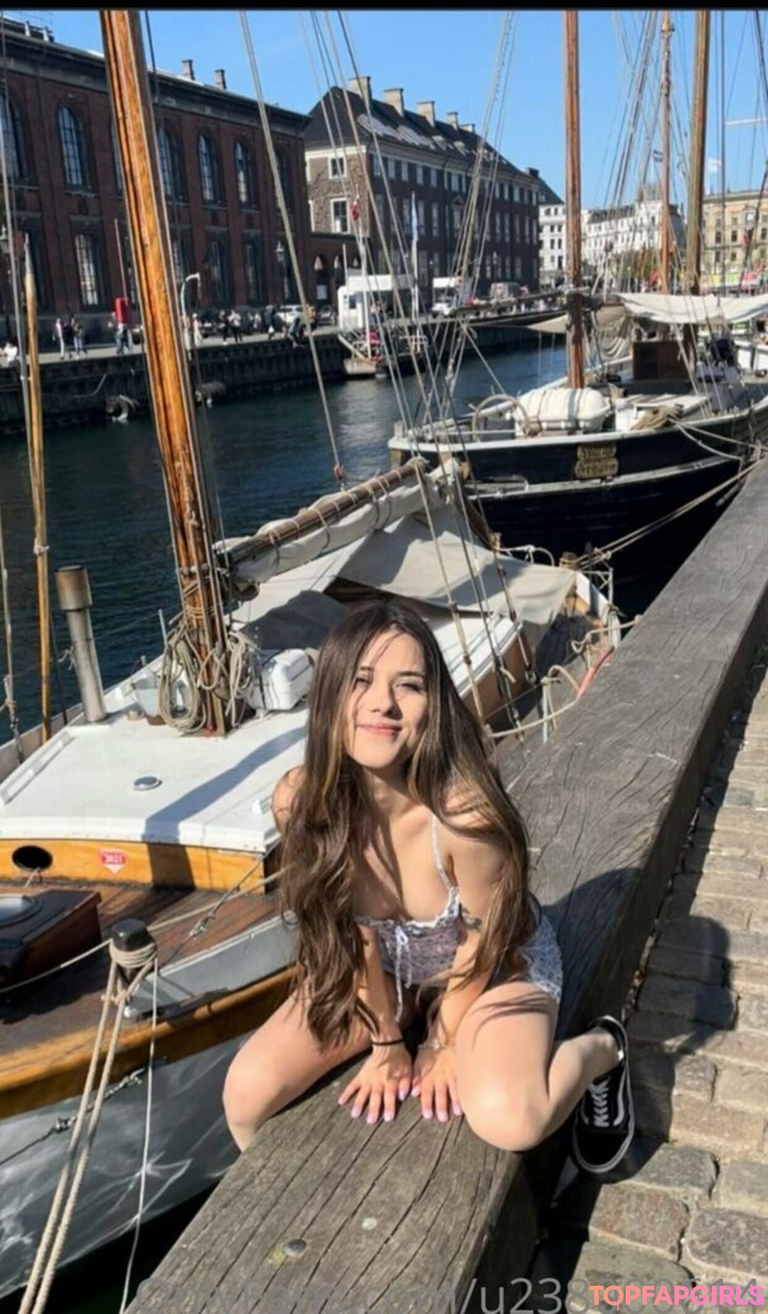 Foto desnuda filtrada de OnlyFans de Anastasiyanvip #14 Foto desnuda filtrada de OnlyFans de Anastasiyanvip #14