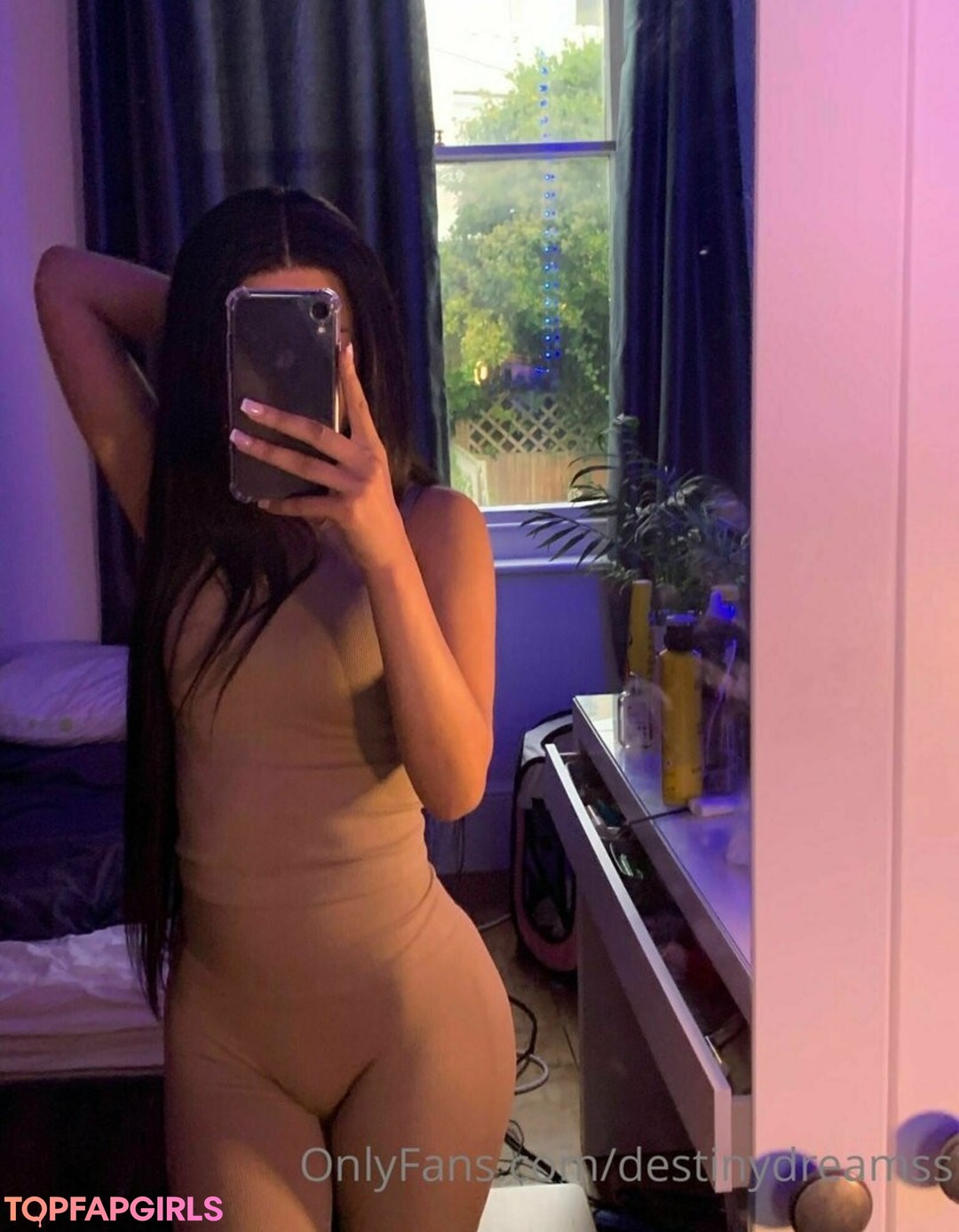 Foto desnuda filtrada de OnlyFans de Destinydreamss #29 Foto desnuda filtrada de OnlyFans de Destinydreamss #29