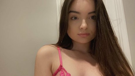 Foto desnuda filtrada de OnlyFans de Elliexlovely
