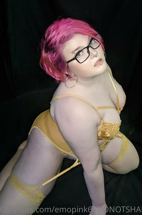 Emopink69
