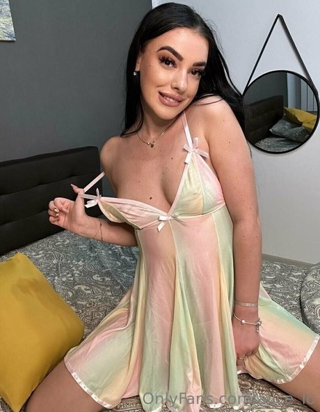Foto desnuda filtrada de OnlyFans de Alicelo