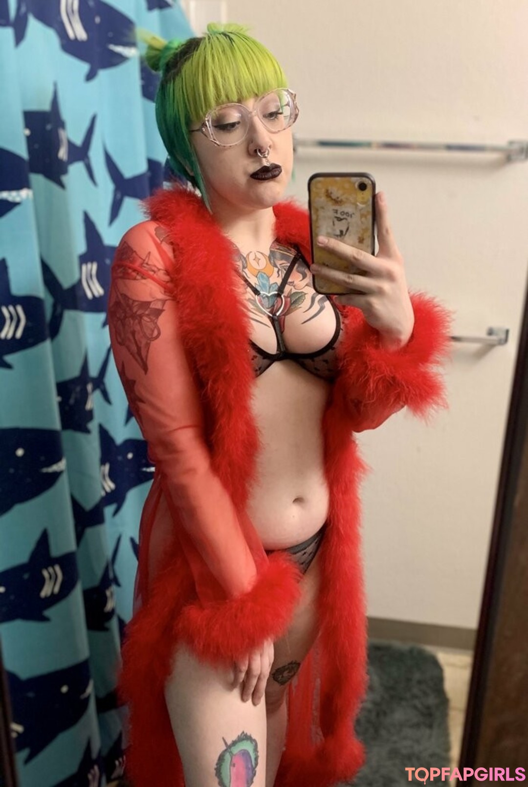 Foto desnuda filtrada de OnlyFans de Trrashvixen #5 Foto desnuda filtrada de OnlyFans de Trrashvixen #5