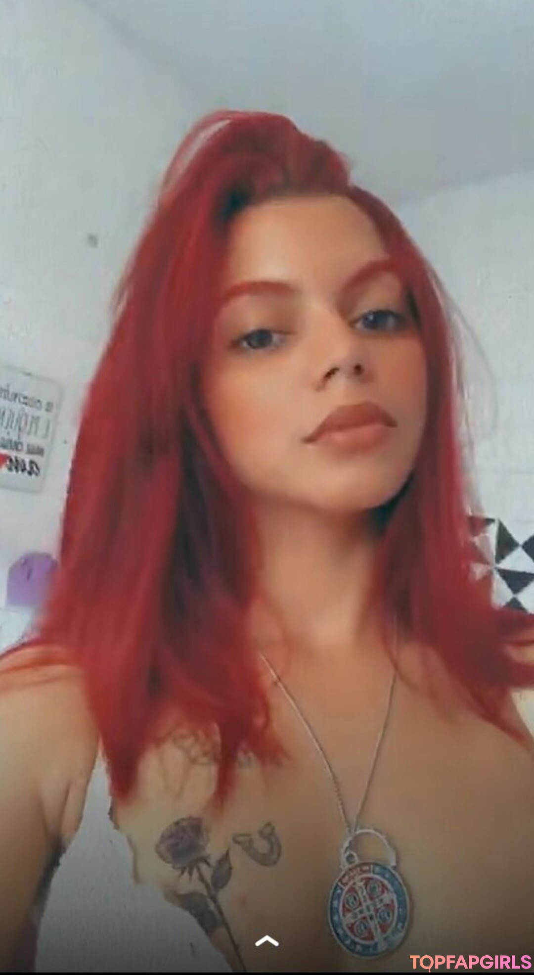 Foto desnuda filtrada de OnlyFans de Raposinhaangel #5 Foto desnuda filtrada de OnlyFans de Raposinhaangel #5