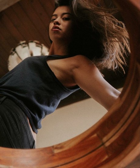 Foto desnuda filtrada de OnlyFans de Amber Midthunder