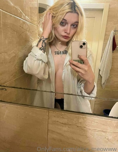 Foto desnuda filtrada de OnlyFans de Alicehotxxx