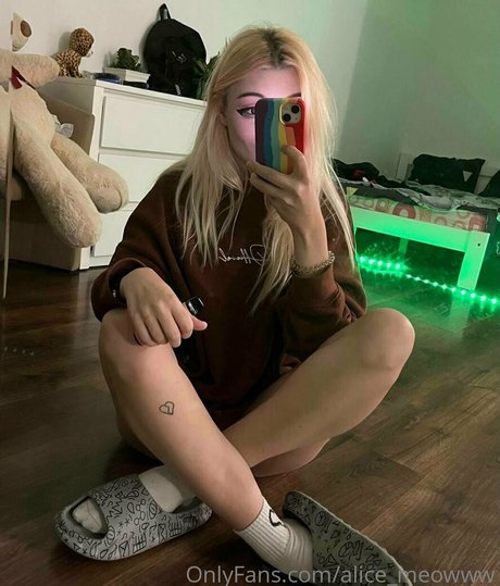 Foto desnuda filtrada de OnlyFans de Alicehotxxx