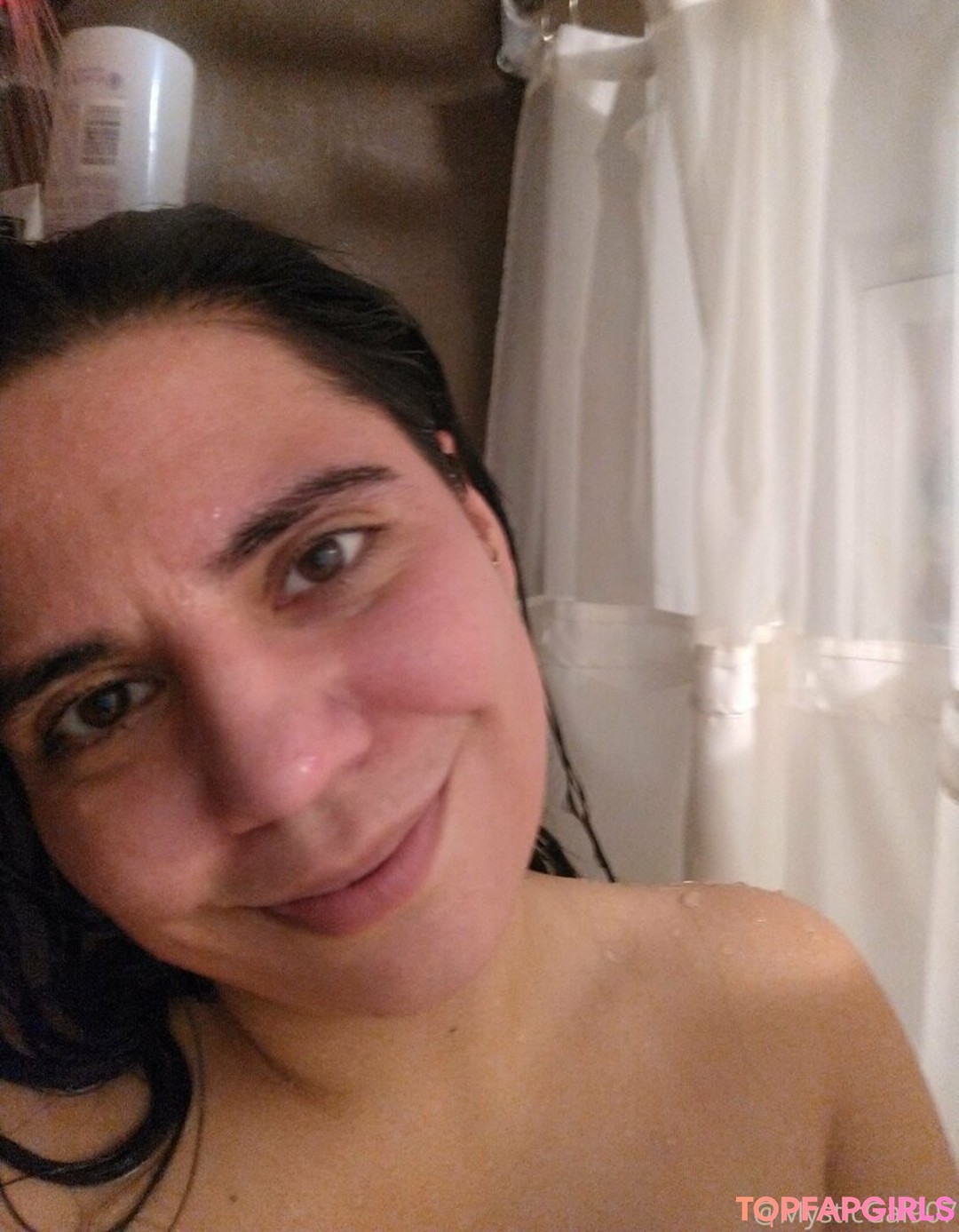 Foto desnuda filtrada de OnlyFans de Flowerpower87 #2 Foto desnuda filtrada de OnlyFans de Flowerpower87 #2