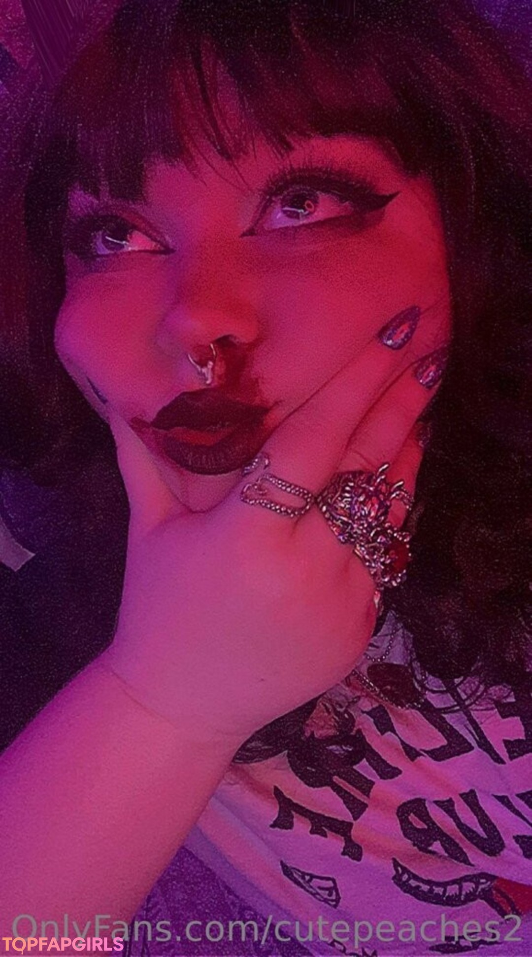 Foto desnuda filtrada de OnlyFans de Cutepeaches2 #109 Foto desnuda filtrada de OnlyFans de Cutepeaches2 #109