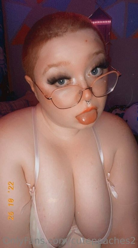 Cutepeaches2