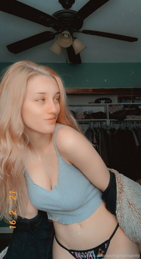Foto desnuda filtrada de OnlyFans de Savingmyinsanity