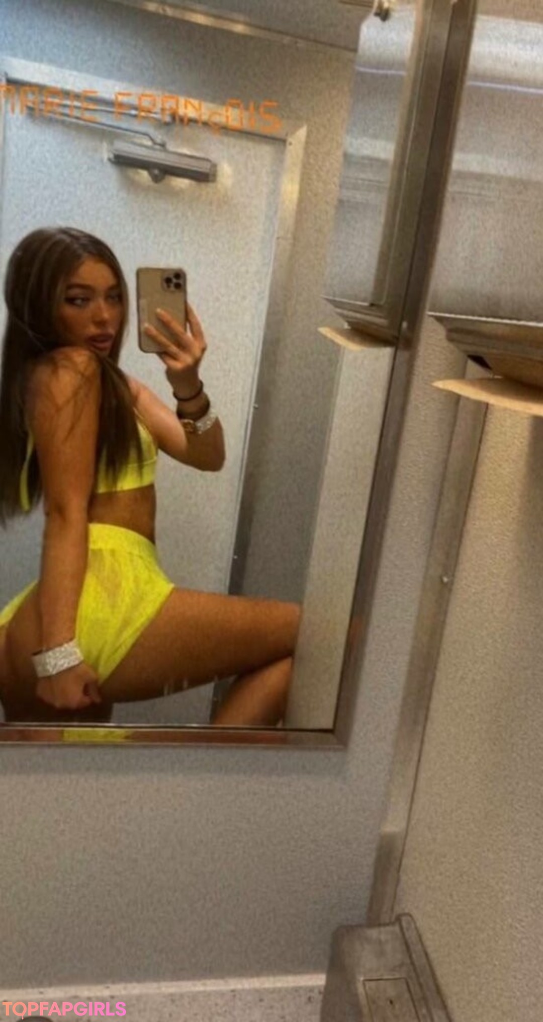 Foto desnuda filtrada de OnlyFans de Lilymarie222 #2 Foto desnuda filtrada de OnlyFans de Lilymarie222 #2