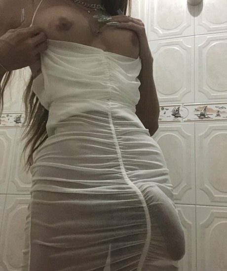 Foto desnuda filtrada de OnlyFans de Sara