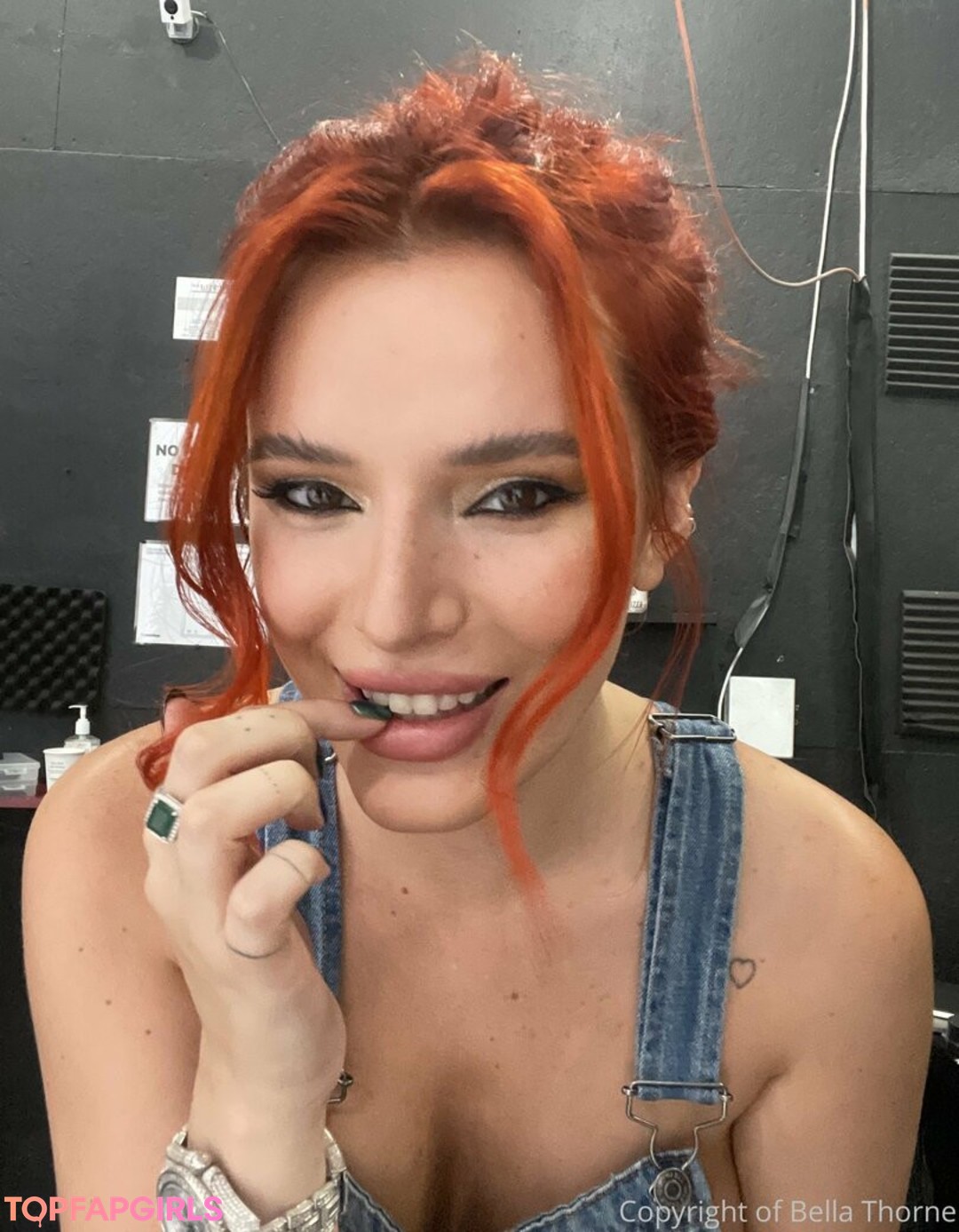 Foto desnuda filtrada de OnlyFans de Bella Thorne #316 Foto desnuda filtrada de OnlyFans de Bella Thorne #316