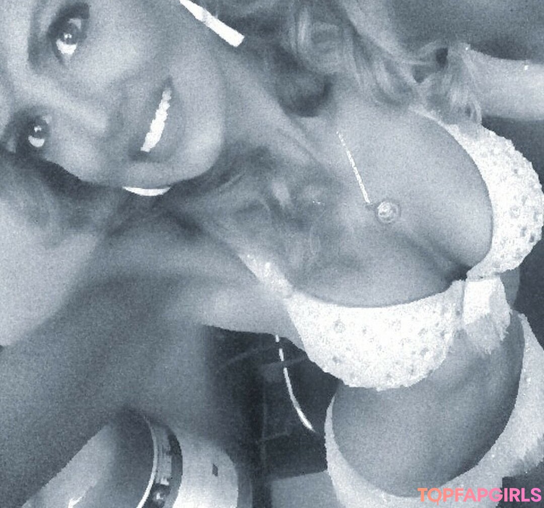 Foto desnuda filtrada de OnlyFans de Isabel Madow #117 Foto desnuda filtrada de OnlyFans de Isabel Madow #117