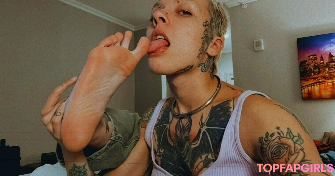 Foto desnuda filtrada de OnlyFans de Little Spittle #149 Foto desnuda filtrada de OnlyFans de Little Spittle #149