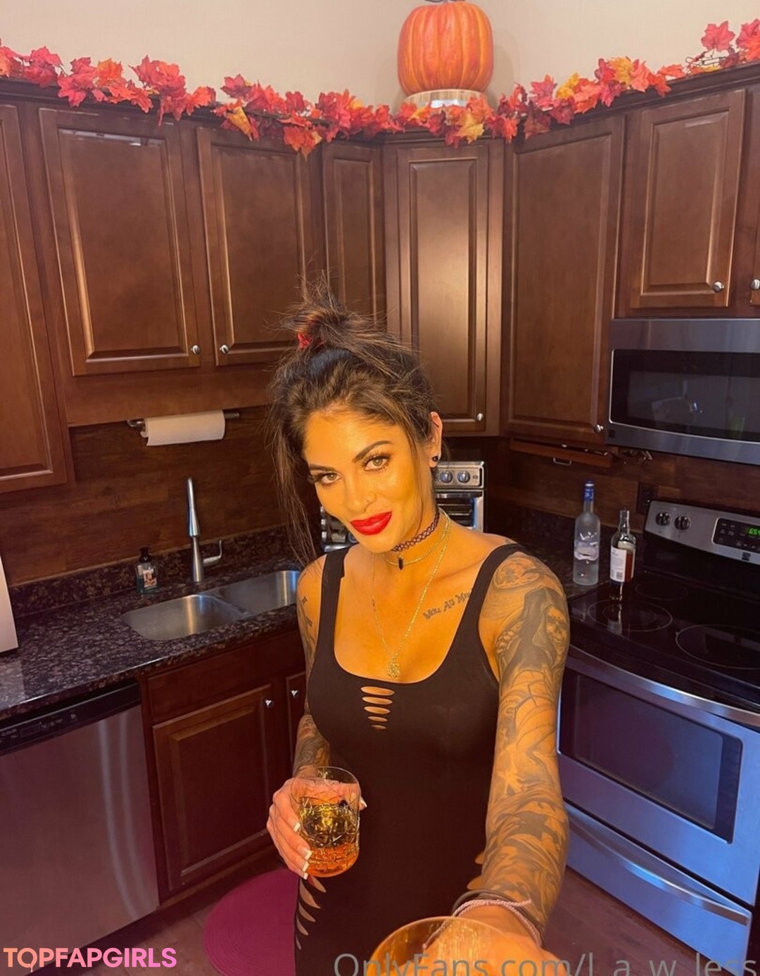 Foto desnuda filtrada de OnlyFans de Lenalawless #20 Foto desnuda filtrada de OnlyFans de Lenalawless #20