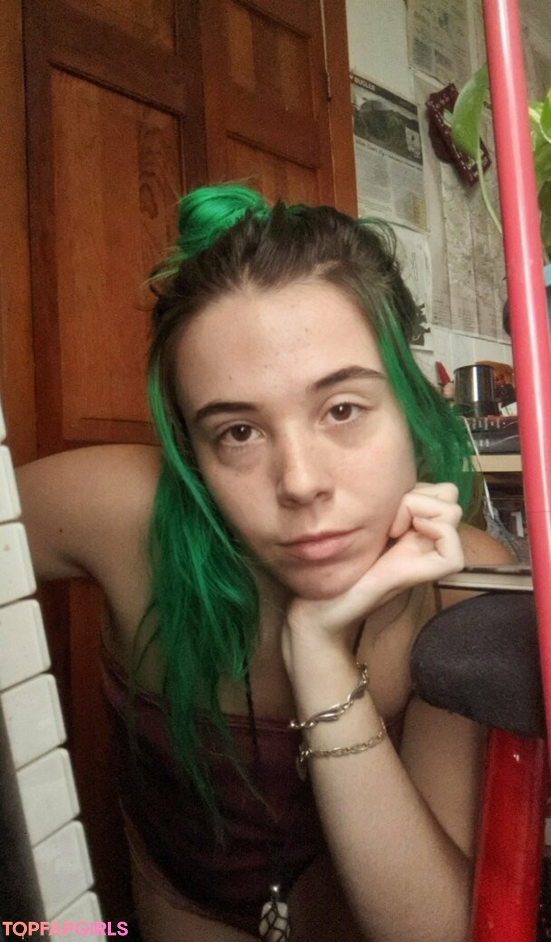 Foto desnuda filtrada de OnlyFans de Bajablasted99 #84 Foto desnuda filtrada de OnlyFans de Bajablasted99 #84