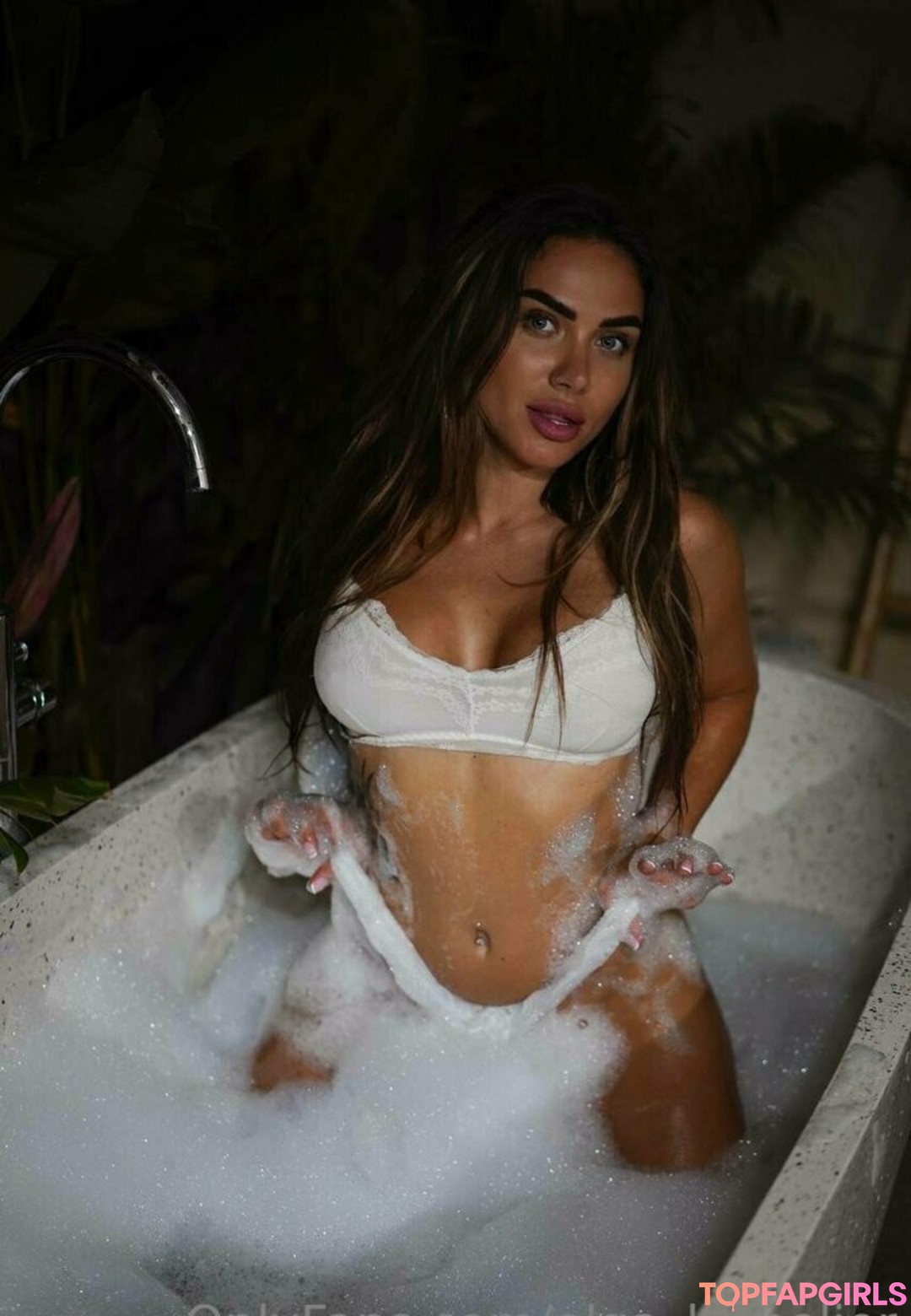 Foto desnuda filtrada de OnlyFans de Olgalebelier #65 Foto desnuda filtrada de OnlyFans de Olgalebelier #65