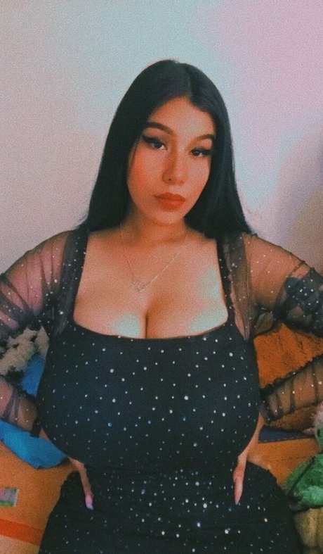 Foto desnuda filtrada de OnlyFans de Fernanda V