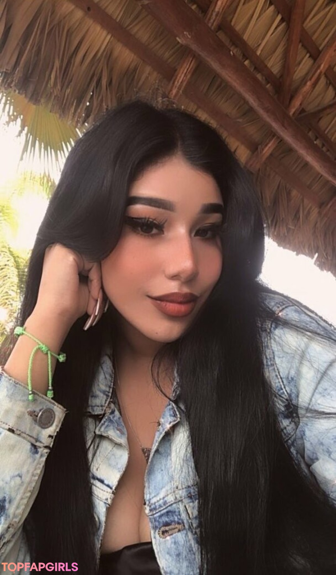 Foto desnuda filtrada de OnlyFans de Fernanda V #456 Foto desnuda filtrada de OnlyFans de Fernanda V #456