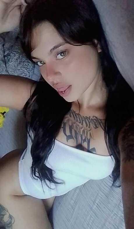 Foto desnuda filtrada de OnlyFans de Eiprilnaveira