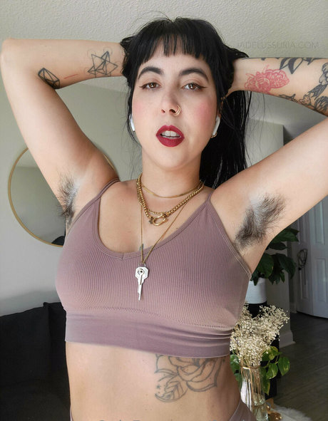 Freehairypussy