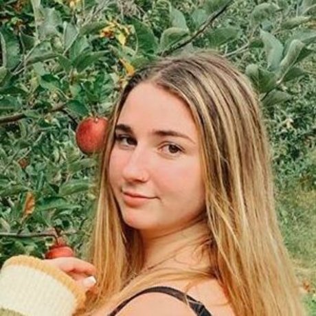 Jolie B