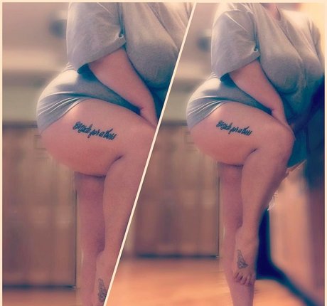Foto desnuda filtrada de OnlyFans de Vickii Swanson